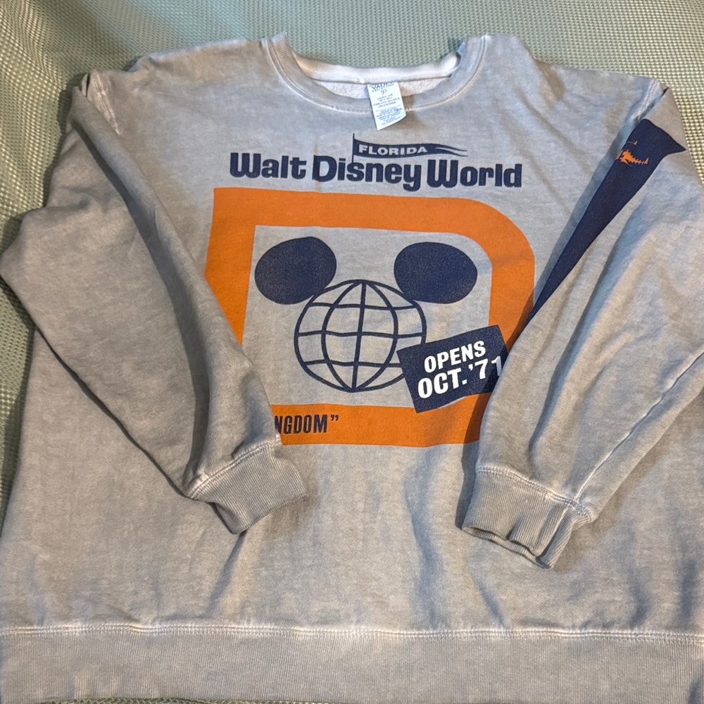 Vintage Disney World Crewneck